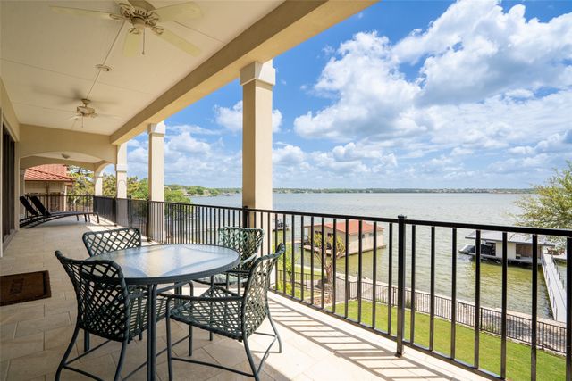 5001 Rio Vista Drive, Granbury, TX 76049