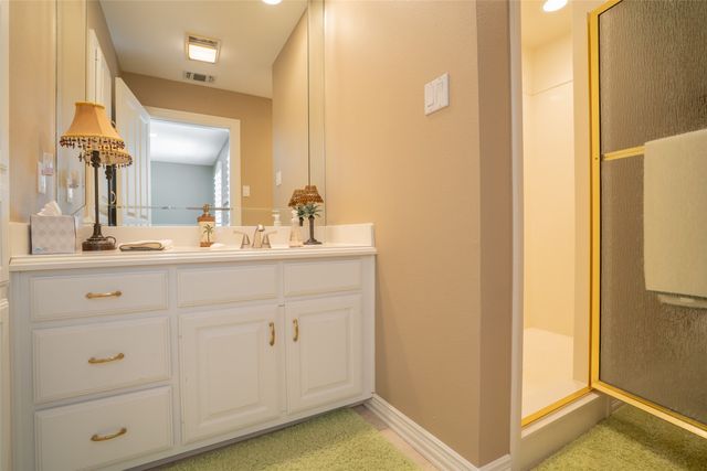 5001 Rio Vista Drive, Granbury, TX 76049