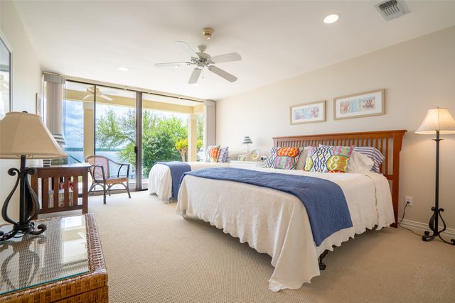 5001 Rio Vista Drive, Granbury, TX 76049