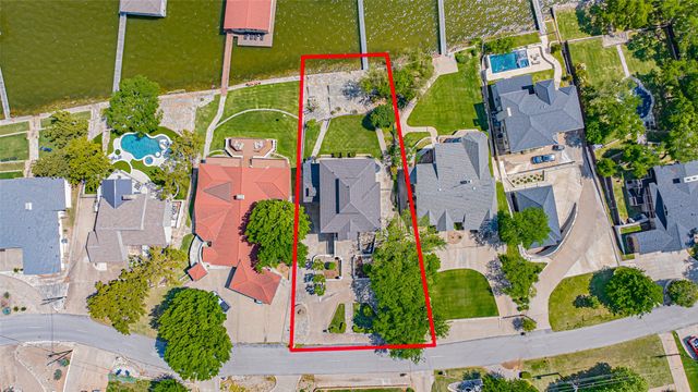 5001 Rio Vista Drive, Granbury, TX 76049