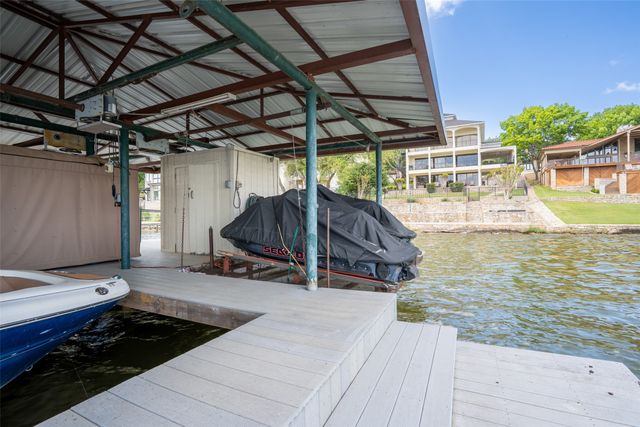5001 Rio Vista Drive, Granbury, TX 76049