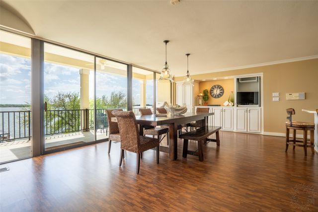 5001 Rio Vista Drive, Granbury, TX 76049