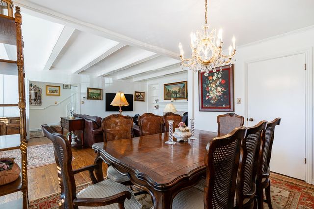 523 Maple Street, San Mateo, CA 94402