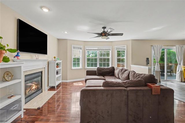 109 James Place, Easton, PA 18045