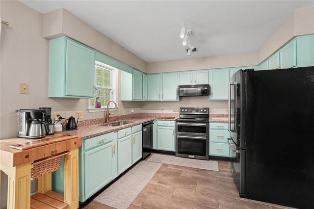 109 James Place, Easton, PA 18045
