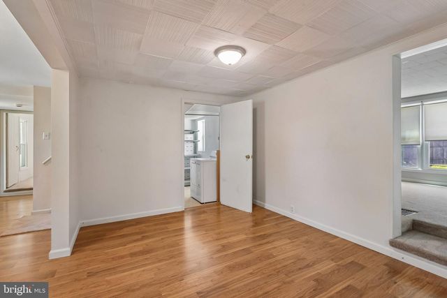 107 READINGTON RD, Whitehouse Station, NJ 08889