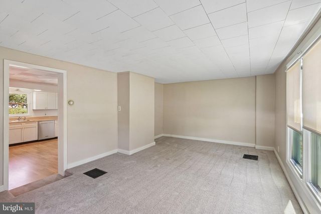 107 READINGTON RD, Whitehouse Station, NJ 08889