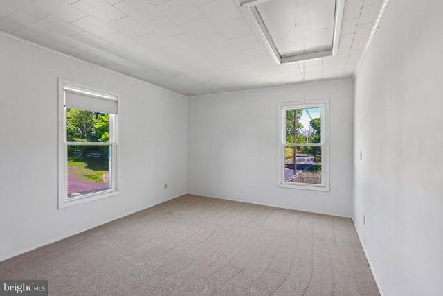 107 READINGTON RD, Whitehouse Station, NJ 08889