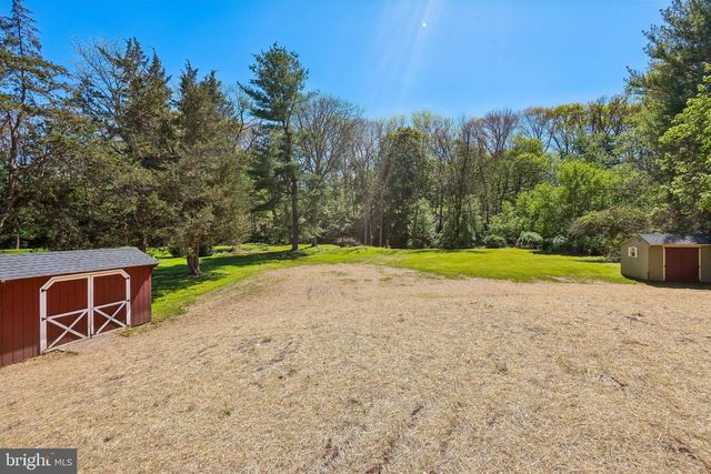 107 READINGTON RD, Whitehouse Station, NJ 08889