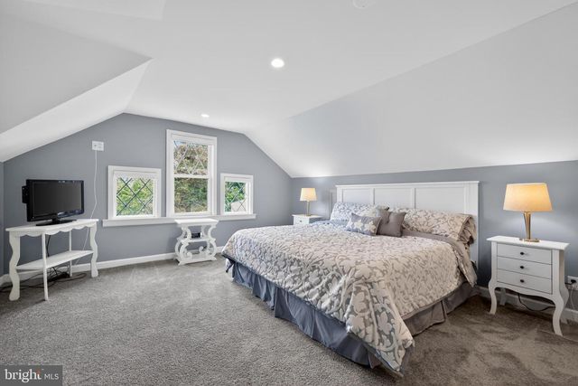 923 ELDRIDGE AVE, Collingswood, NJ 08107