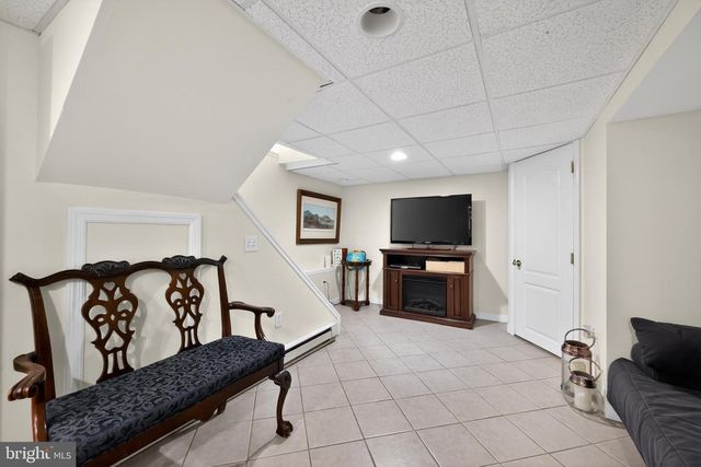 923 ELDRIDGE AVE, Collingswood, NJ 08107