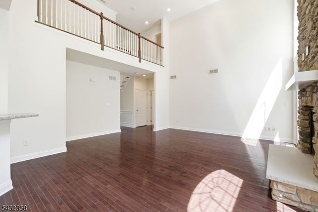 8 Fields Way, Mount Olive Twp., NJ 07828