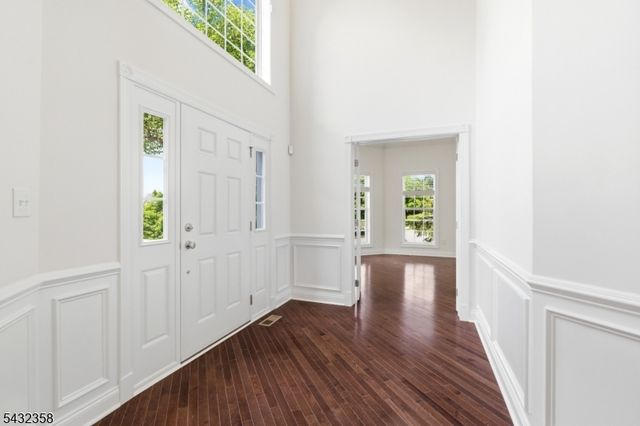 8 Fields Way, Mount Olive Twp., NJ 07828