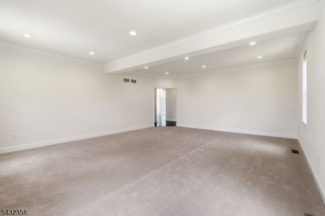 8 Fields Way, Mount Olive Twp., NJ 07828