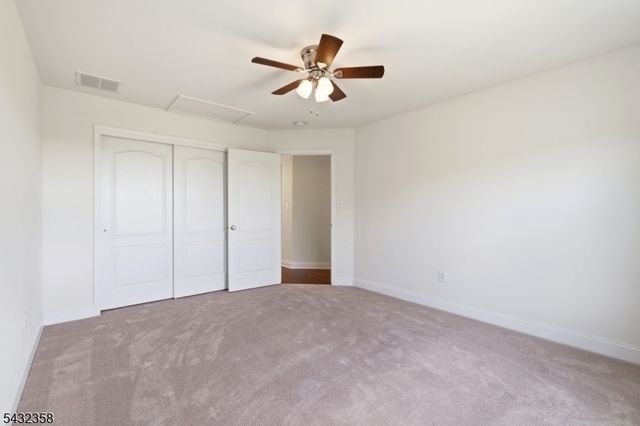 8 Fields Way, Mount Olive Twp., NJ 07828