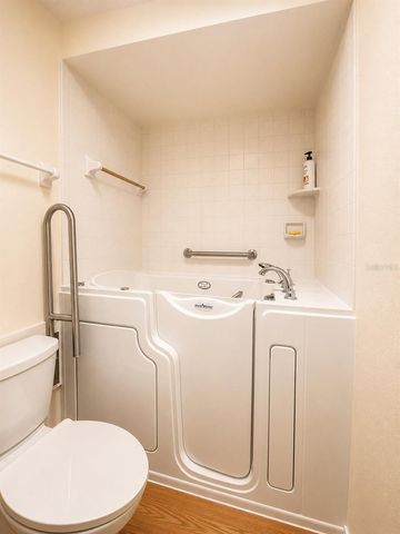 5530 37TH STREET E, Bradenton, FL 34203