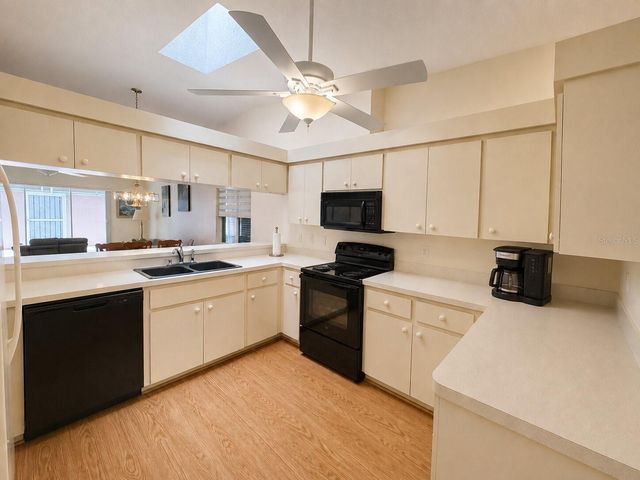 5530 37TH STREET E, Bradenton, FL 34203