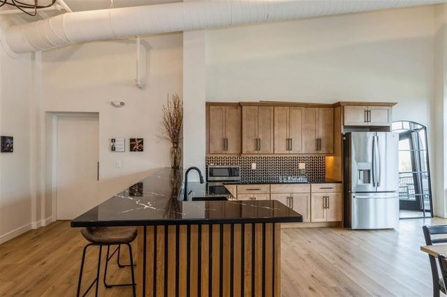 1953 1st Avenue SE 301, Cedar Rapids, IA 52403