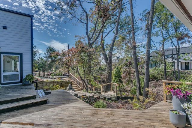 1701 S HILLCREST DRIVE, Appleton, WI 54914