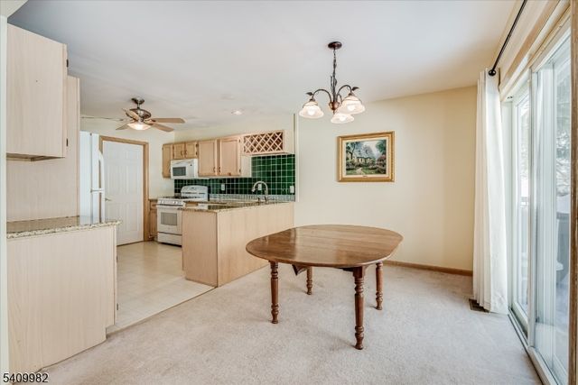 63 Meadow Pond Rd, Hardyston Twp., NJ 07419