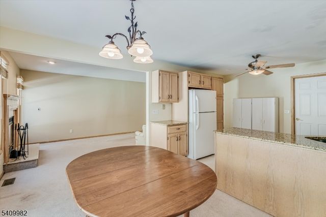 63 Meadow Pond Rd, Hardyston Twp., NJ 07419