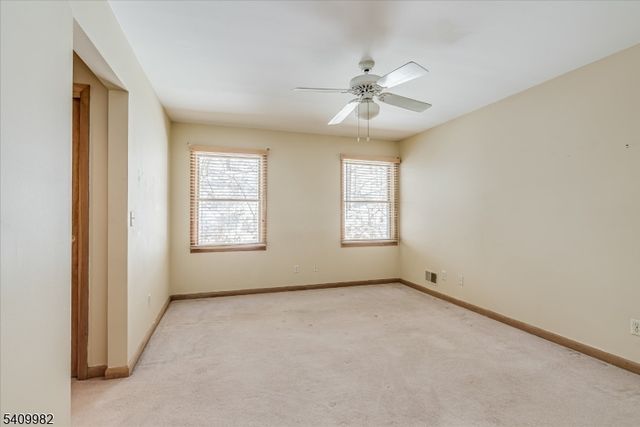 63 Meadow Pond Rd, Hardyston Twp., NJ 07419