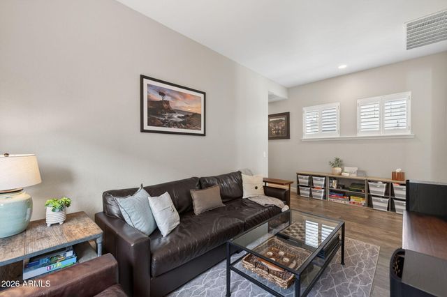 10326 E BETA Avenue, Mesa, AZ 85212