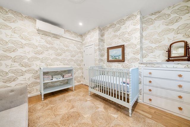 18 Melrose St 1, Boston, MA 02116