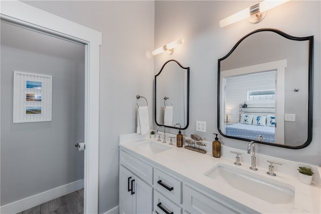 524 S 12th St D, Port Aransas, TX 78373