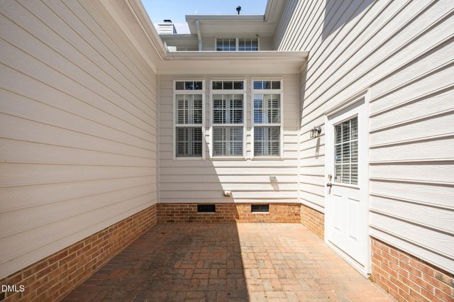 3901 Stags Leap Circle, Raleigh, NC 27612