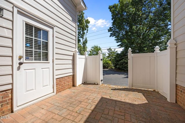 3901 Stags Leap Circle, Raleigh, NC 27612