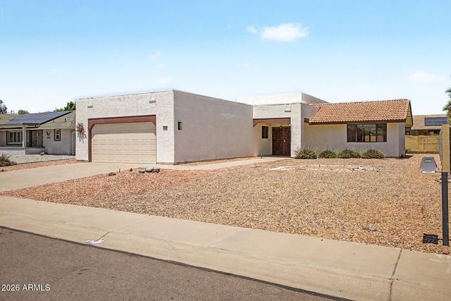 12322 W FOXFIRE Drive, Sun City West, AZ 85375