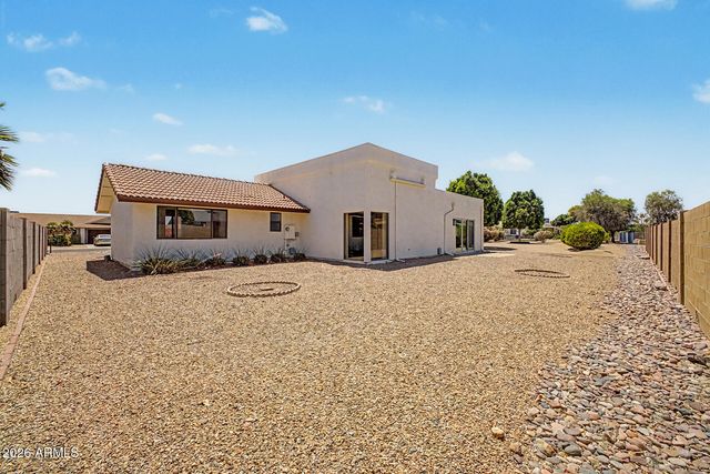 12322 W FOXFIRE Drive, Sun City West, AZ 85375