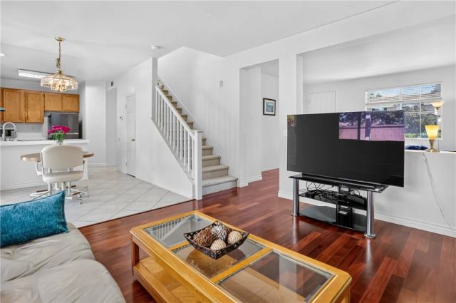 7 Dynasty Court, Irvine, CA 92602