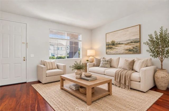 7 Dynasty Court, Irvine, CA 92602