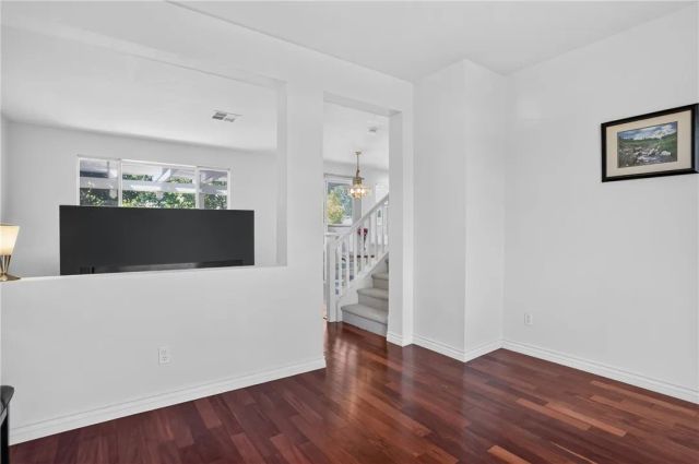 7 Dynasty Court, Irvine, CA 92602