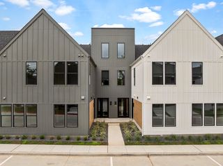 1941 Sawdust Road 506, The Woodlands, TX 77380