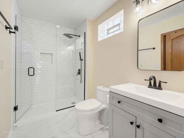 1500 Pershing Avenue, Wheaton, IL 60189