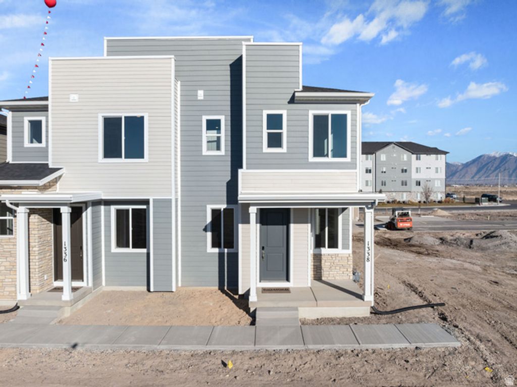Image 1 of property listing at 1338 E 1670 N #820, Payson, UT 84651