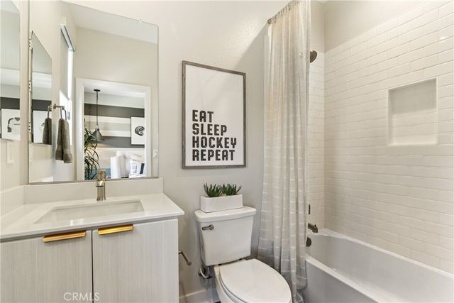 11716 Arkansas Street I, Artesia, CA 90701