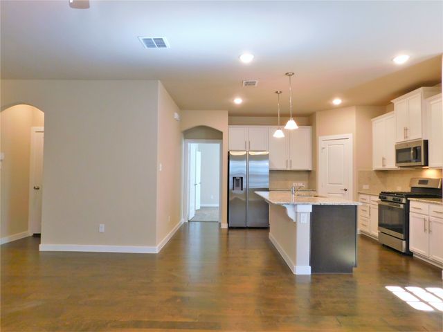 2100 Paxton Way, Denton, TX 76209