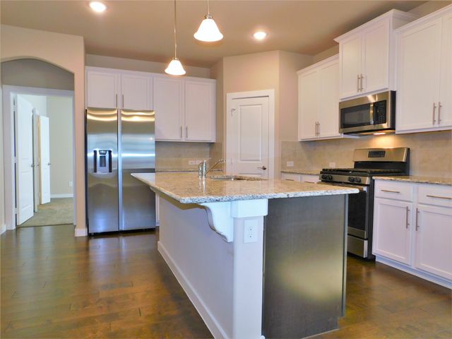 2100 Paxton Way, Denton, TX 76209