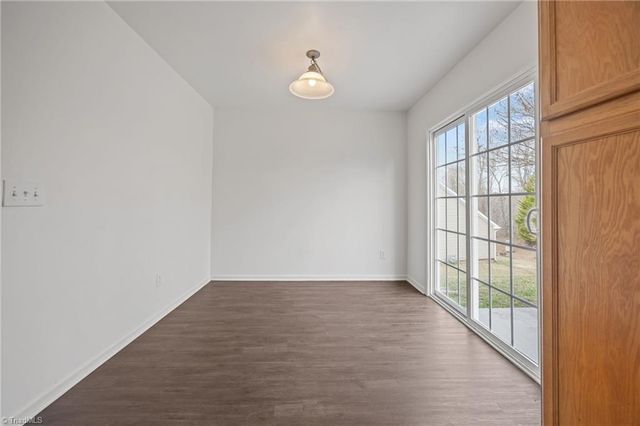 606 Three Oaks Drive, High Point, NC 27265