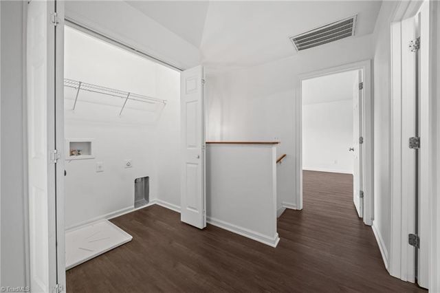 606 Three Oaks Drive, High Point, NC 27265