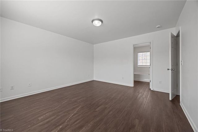 606 Three Oaks Drive, High Point, NC 27265