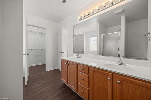 606 Three Oaks Drive, High Point, NC 27265