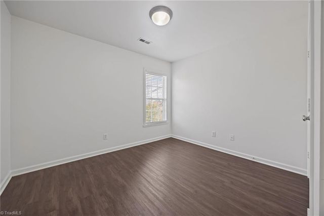 606 Three Oaks Drive, High Point, NC 27265