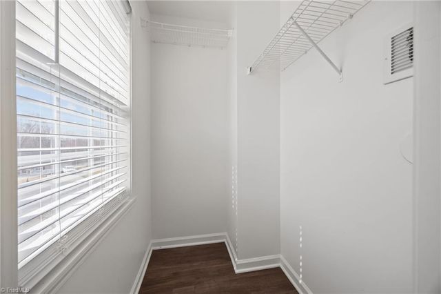 606 Three Oaks Drive, High Point, NC 27265