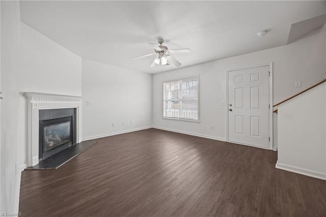 606 Three Oaks Drive, High Point, NC 27265