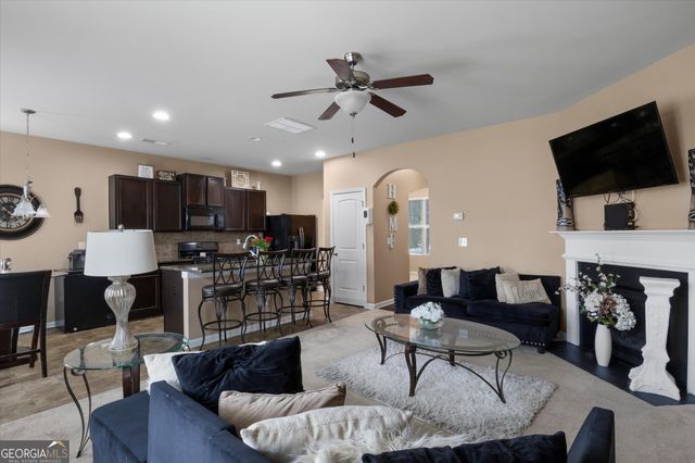 5884 Little River, Atlanta, GA 30349